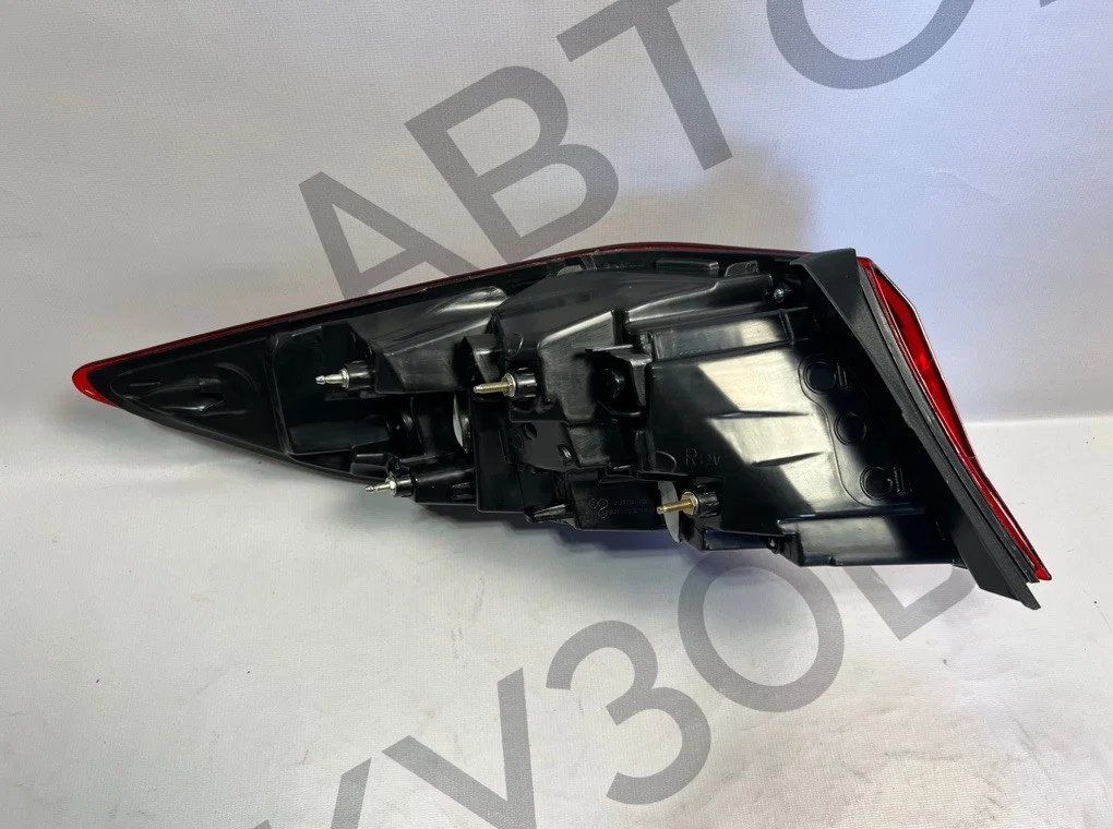 Фонарь задний правый наружный Hyundai Elantra 6 - миниатюра 8