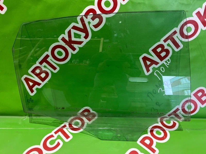 Стекло двери задней правой Volkswagen Polo 5 - изображение 1