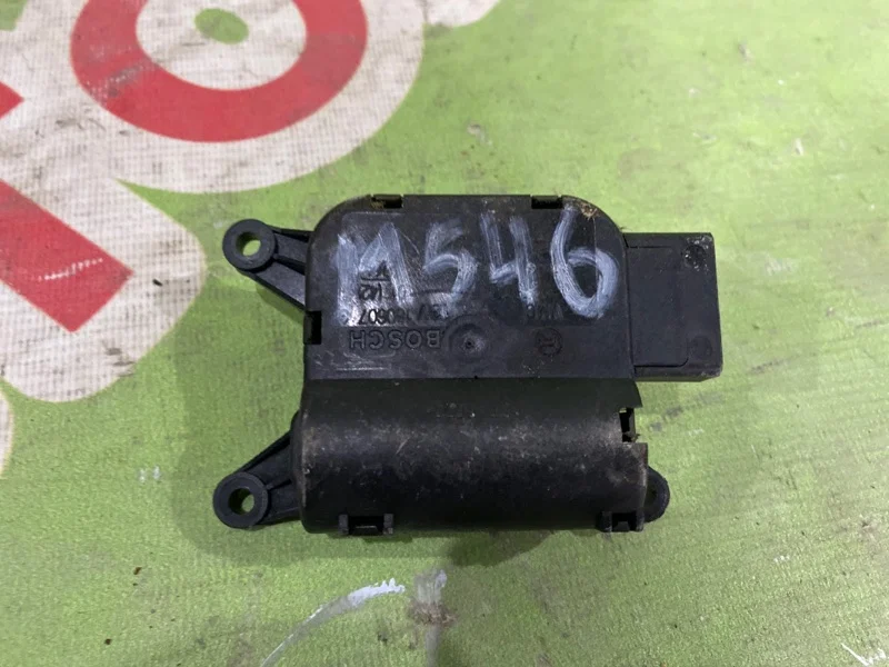 Моторчик заслонки отопителя Skoda Fabia 2 1.4 2008