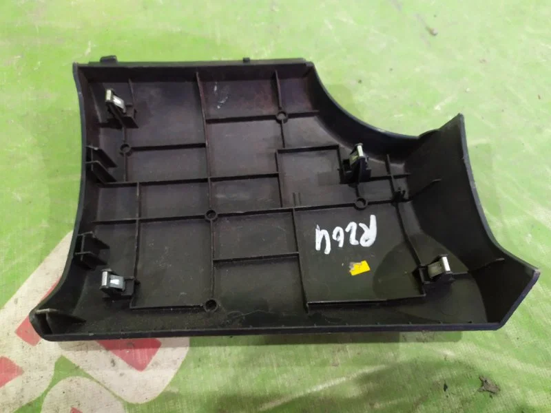 Накладка (кузов внутри) Nissan Tiida C11 1.6 - миниатюра 2