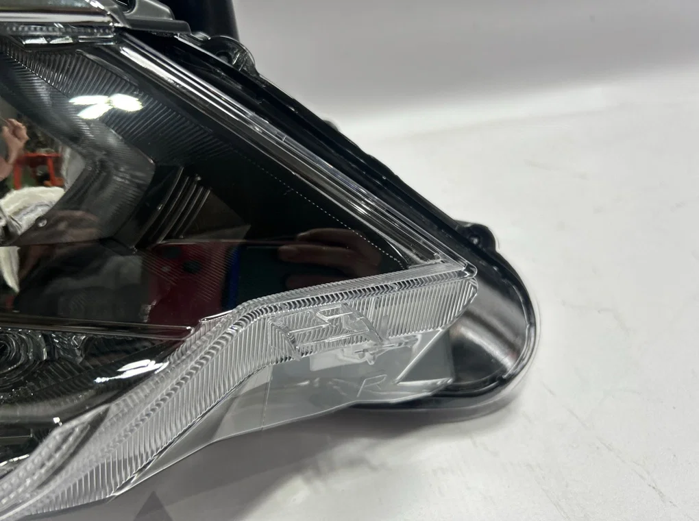 Фара правая Toyota Camry 50 55 2017-2018 - миниатюра 3