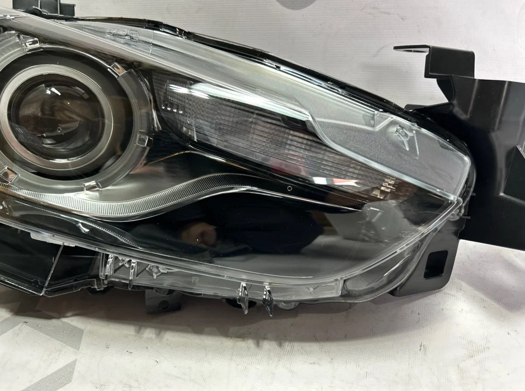 Фара правая Mazda 6 GJ/GL 2012-2015 - миниатюра 4