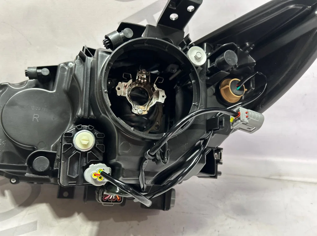 Фара правая Mazda 6 GJ/GL 2012-2015 - миниатюра 9