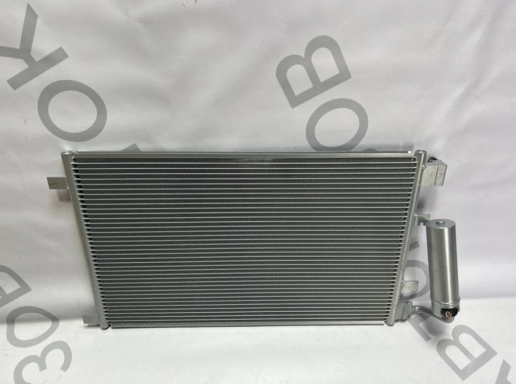 Радиатор кондиционера Nissan Qashqai J10 2006-2013 - миниатюра 2