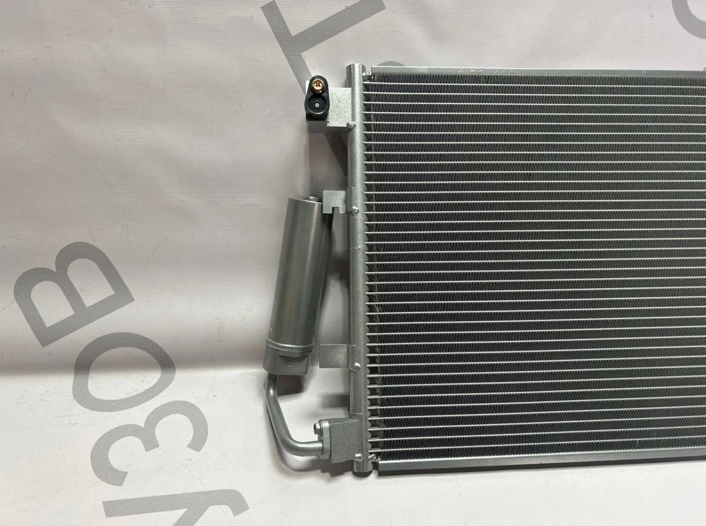 Радиатор кондиционера Nissan Qashqai J10 2006-2013 - миниатюра 9