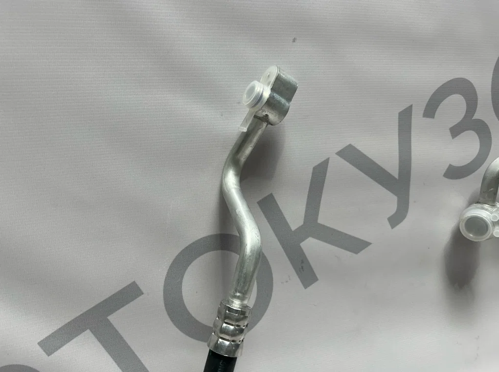 Трубка кондиционера Volkswagen Polo 5 2010-2014 - миниатюра 2
