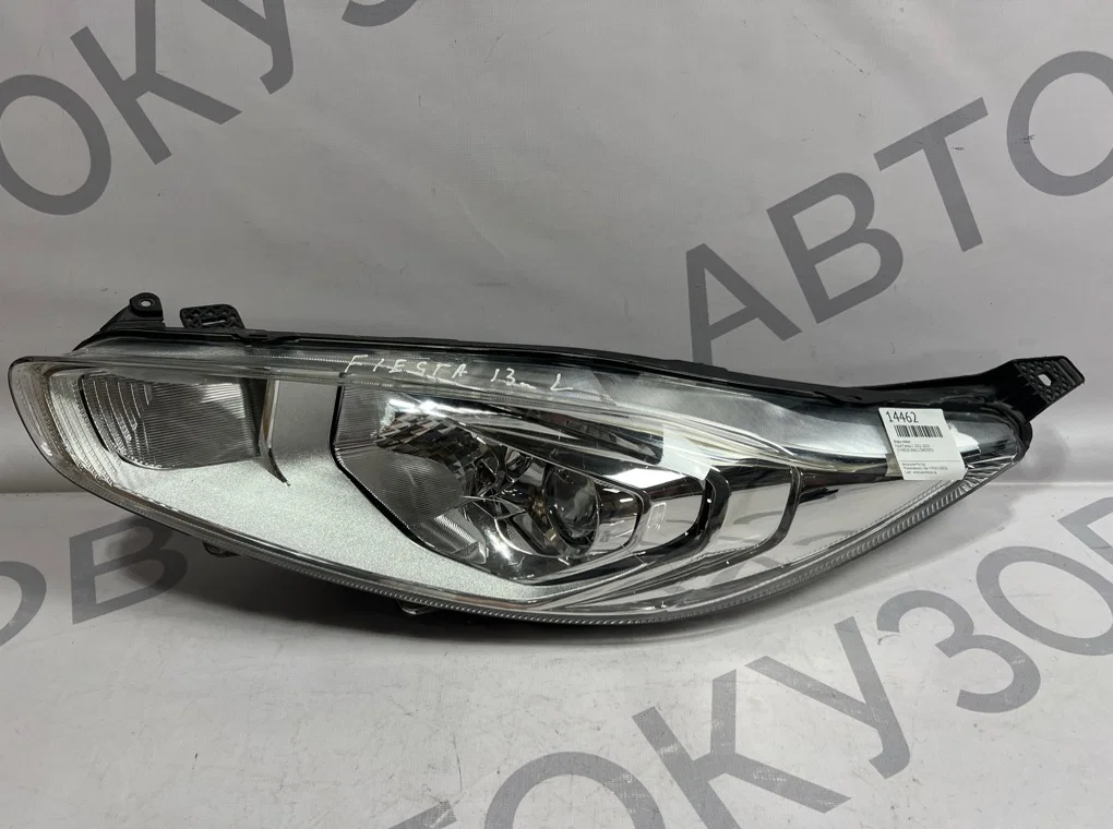 Фара левая Ford Fiesta 2 2012-2019 - изображение 1