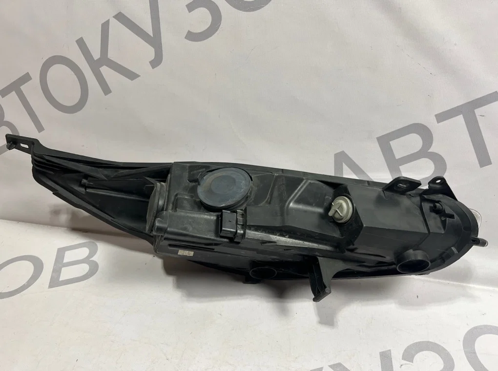 Фара левая Ford Fiesta 2 2012-2019 - миниатюра 9