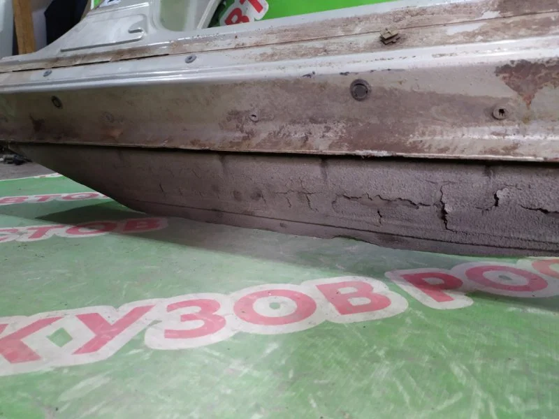 Порог правый Nissan Tiida C11 1.6 2008 - миниатюра 6
