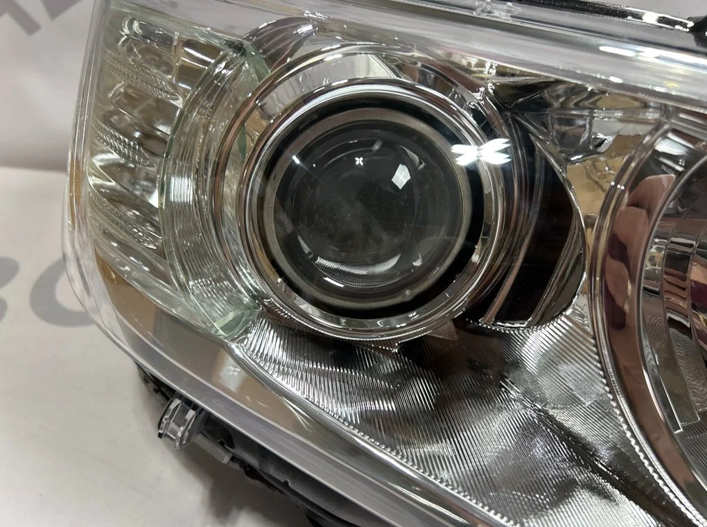Фара правая Toyota Camry 50 V50 2011-2014 - миниатюра 4