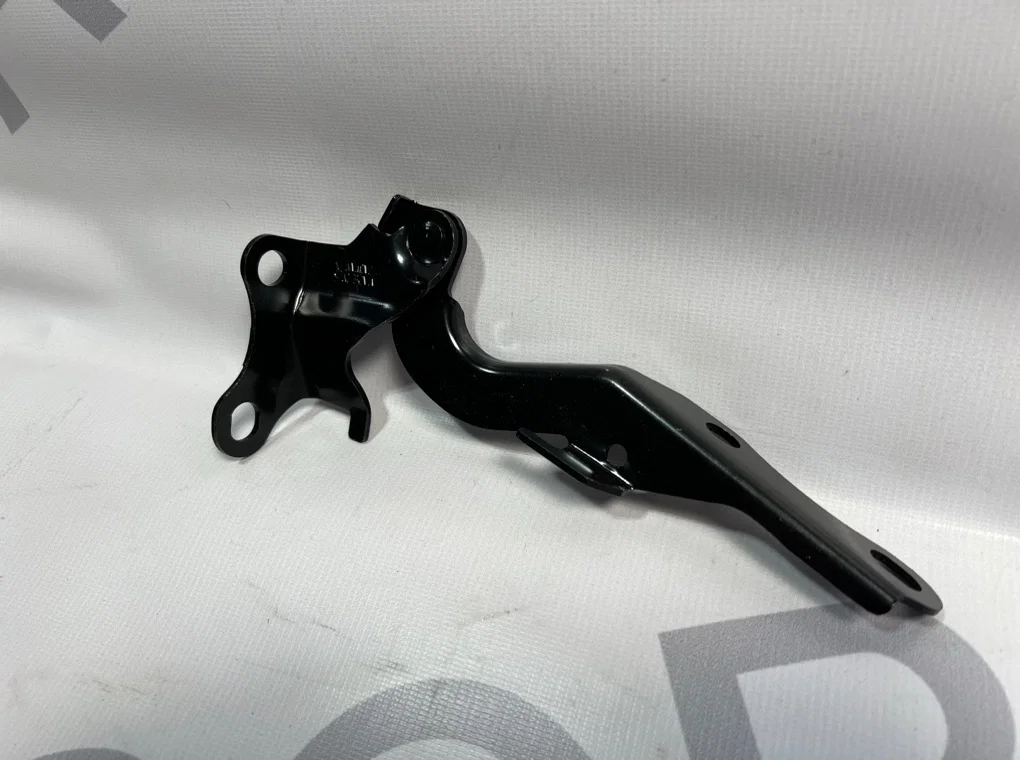 Петля капота правая Toyota Avensis 2 2003-2008 - миниатюра 5