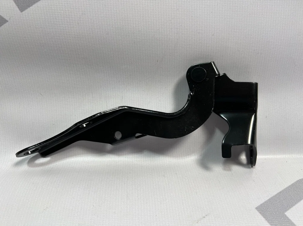 Петля капота правая Toyota Avensis 2 2003-2008 - миниатюра 6