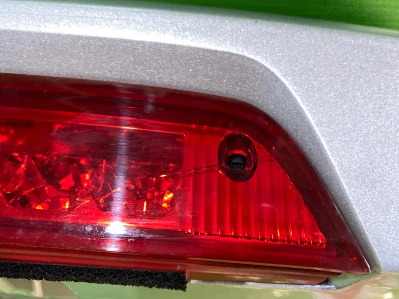 Фонарь задний (стоп сигнал) Hyundai ix35 / Tucson - миниатюра 2