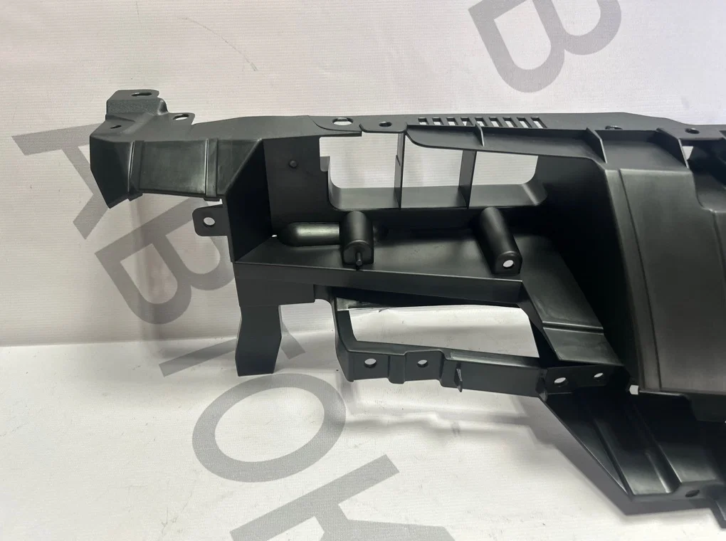Решетка радиатора Mazda 3 BL 2011-2013 - миниатюра 3