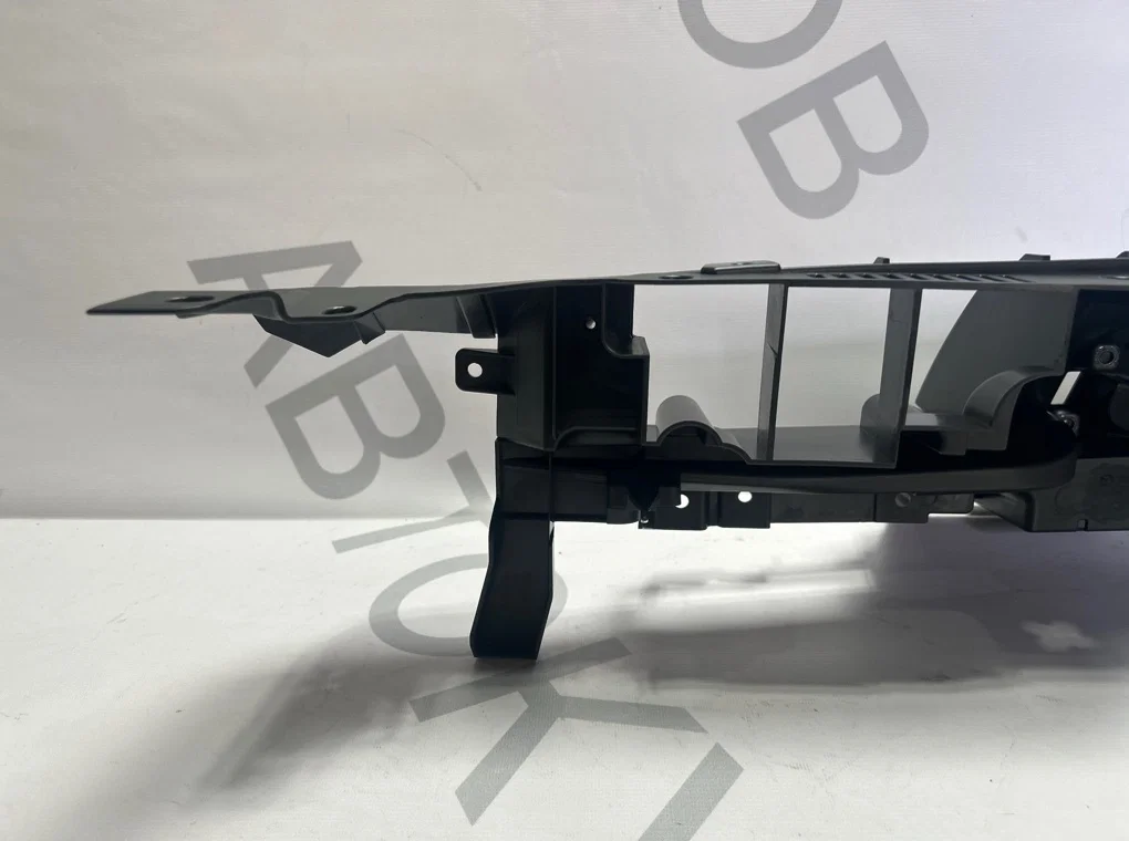 Решетка радиатора Mazda 3 BL 2011-2013 - миниатюра 6