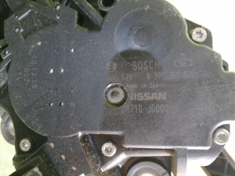 Моторчик стеклоочистителя задний задний Nissan - миниатюра 4
