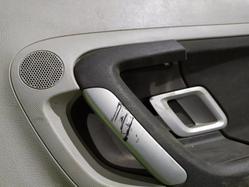 Обшивка двери задней правой Skoda Fabia 2 - миниатюра 2