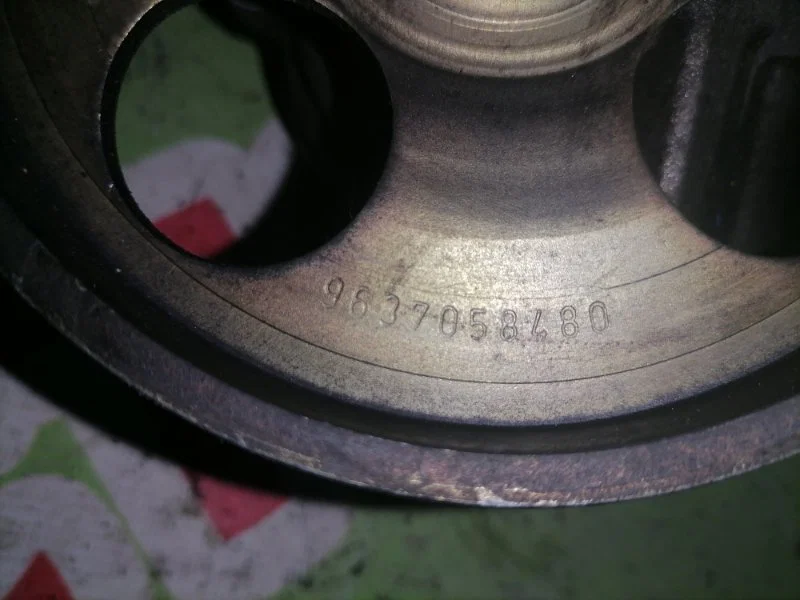Насос гидроусилителя Peugeot 206 1998-2012 - миниатюра 2