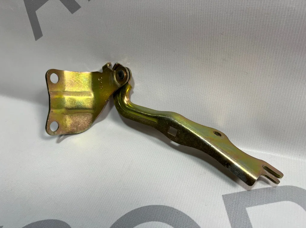 Петля капота правая Mazda 6 GH 2007-2012 - миниатюра 2