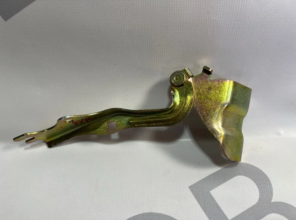Петля капота правая Mazda 6 GH 2007-2012 - миниатюра 7