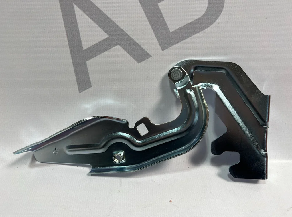 Петля капота правая Mitsubishi Lancer 10 2007-2017 - миниатюра 6