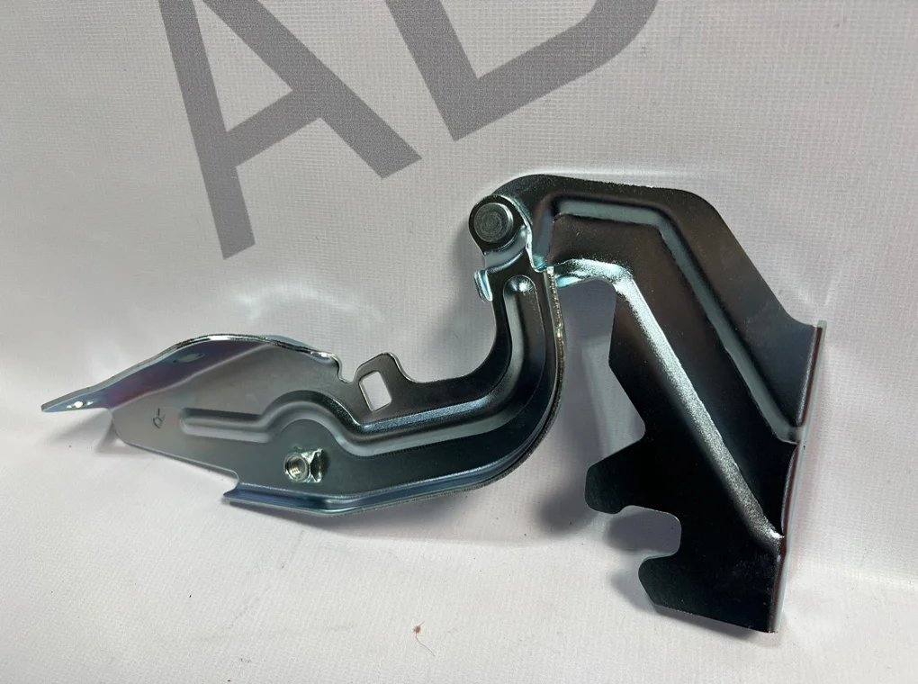 Петля капота правая Mitsubishi Lancer 10 2007-2017 - миниатюра 8