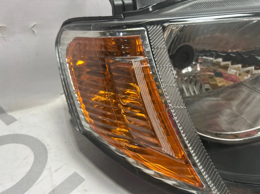 Фара правая Mitsubishi L200 2007-2014 - миниатюра 3