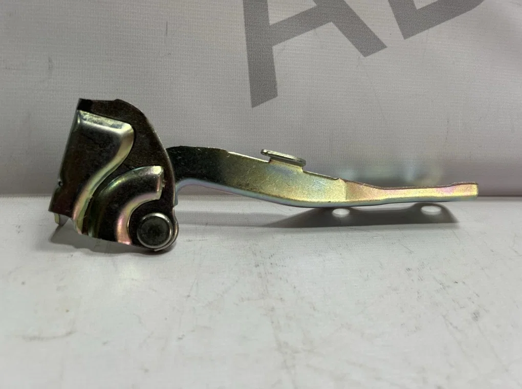 Петля капота левая Hyundai Getz 1 2002-2011 - миниатюра 5