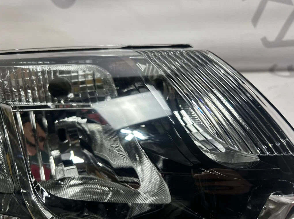 Фара правая Renault Logan 2 2014-2018 - миниатюра 4