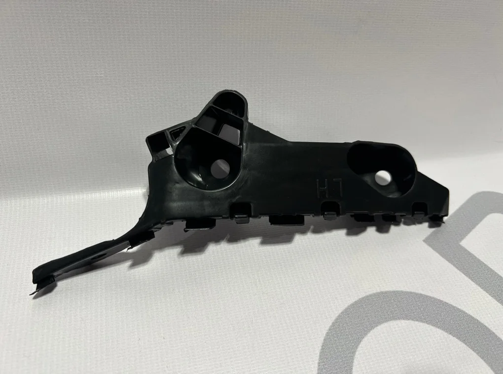 Кронштейн переднего бампера левый Mazda 3 3 BM/BN - миниатюра 2