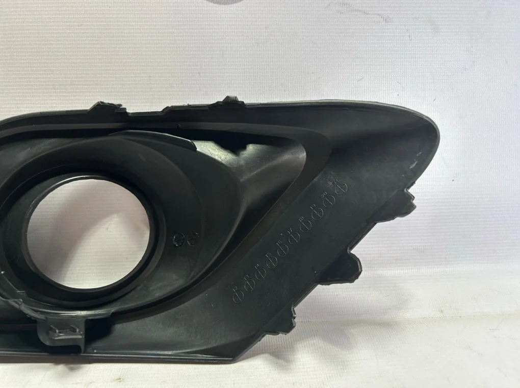 Рамка противотуманной фары левой Mazda 3 BM - миниатюра 6