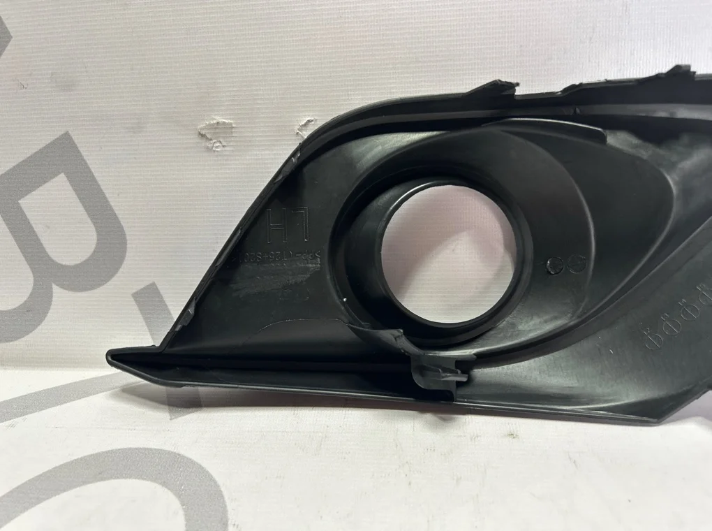 Рамка противотуманной фары левой Mazda 3 BM - миниатюра 7