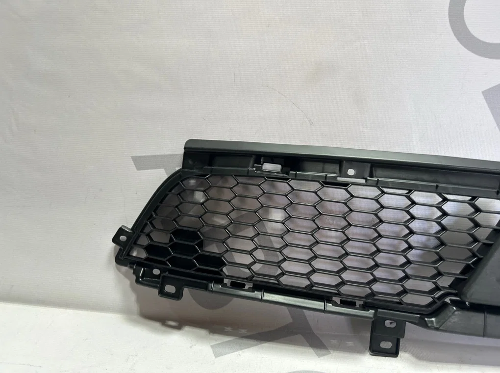 Решетка радиатора Mitsubishi Outlander 2 XL - миниатюра 3