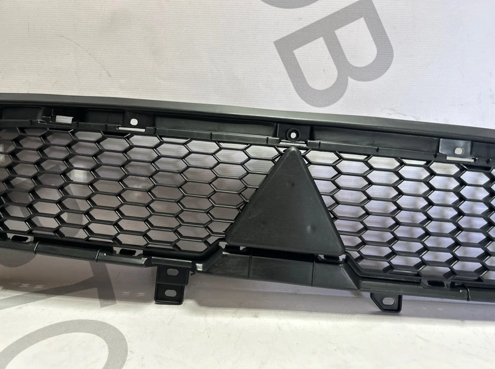 Решетка радиатора Mitsubishi Outlander 2 XL - миниатюра 4