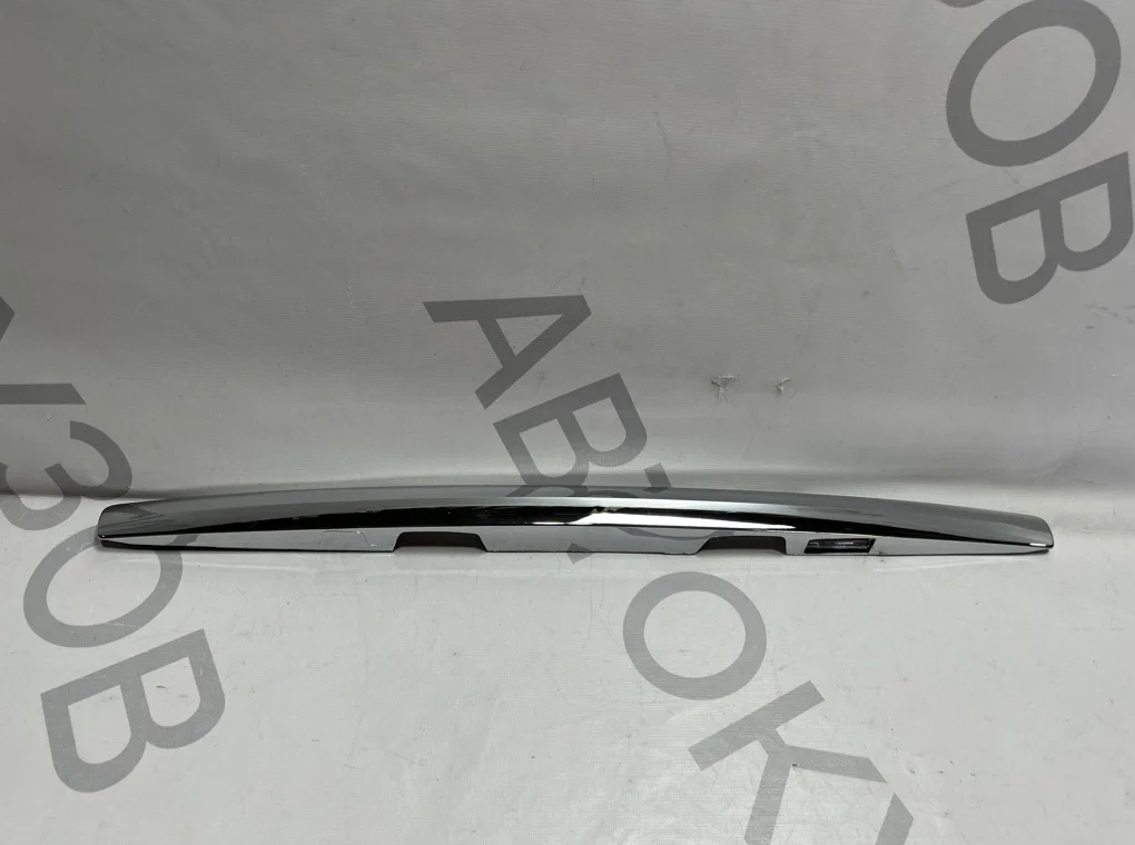 Молдинг крышки багажника Nissan Teana 2 J32 - изображение 1