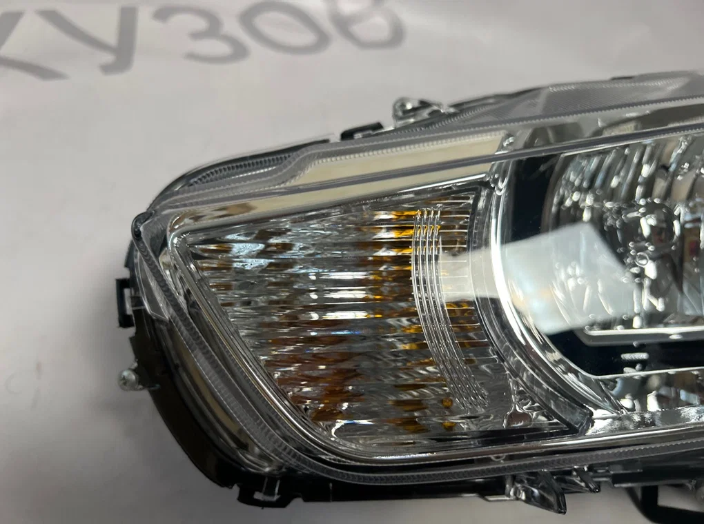 Фара левая Mitsubishi Outlander 2 XL 2010-2012 - миниатюра 3