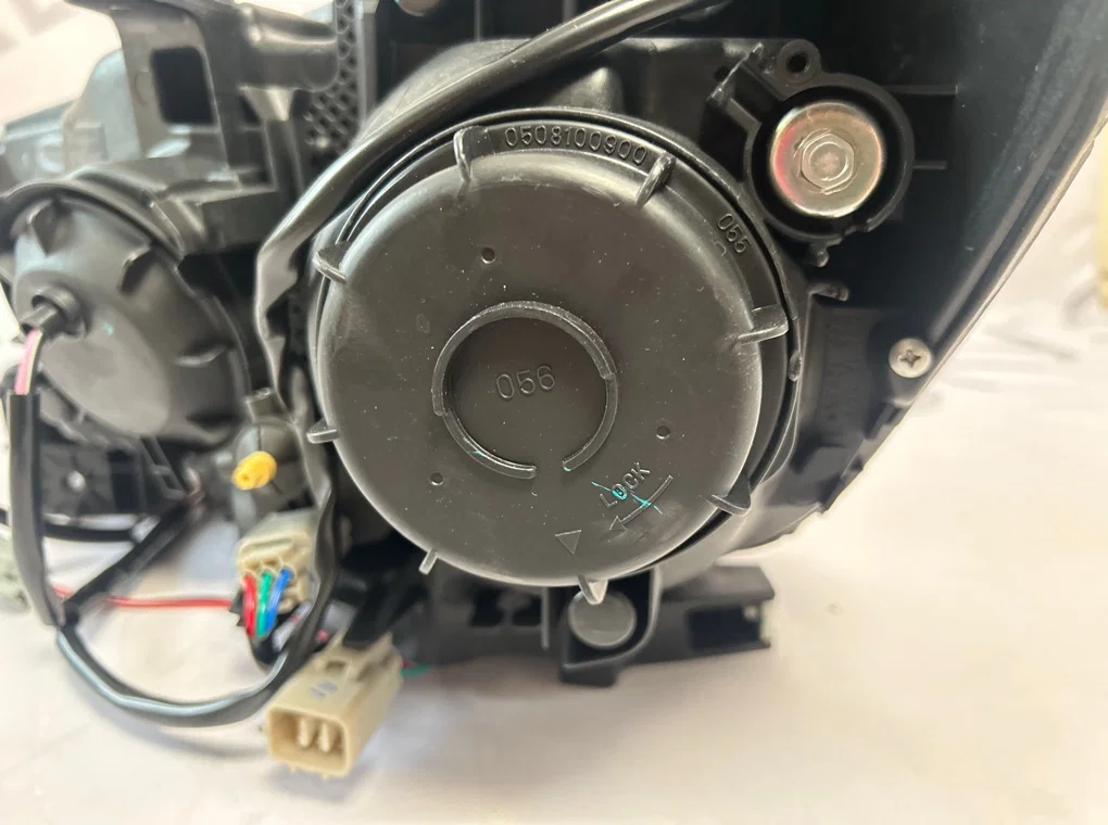 Фара правая Mitsubishi ASX 1 2010-2020 - миниатюра 8