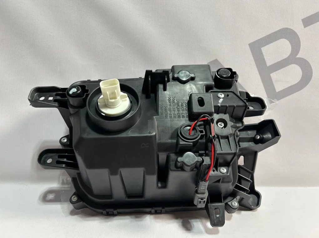 Фара противотуманная правая Mitsubishi ASX 2 2020- - миниатюра 5