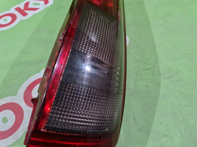 Фонарь задний правый наружный Nissan X-Trail T30 - миниатюра 4