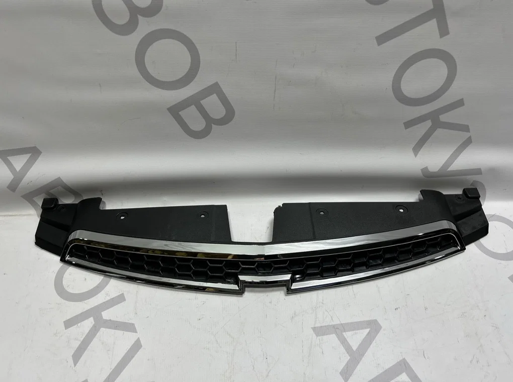 Решетка радиатора Chevrolet Cruze J300 2009-2013 - изображение 1