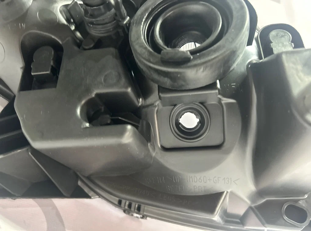 Фара левая Renault Sandero 2008-2014 - миниатюра 8