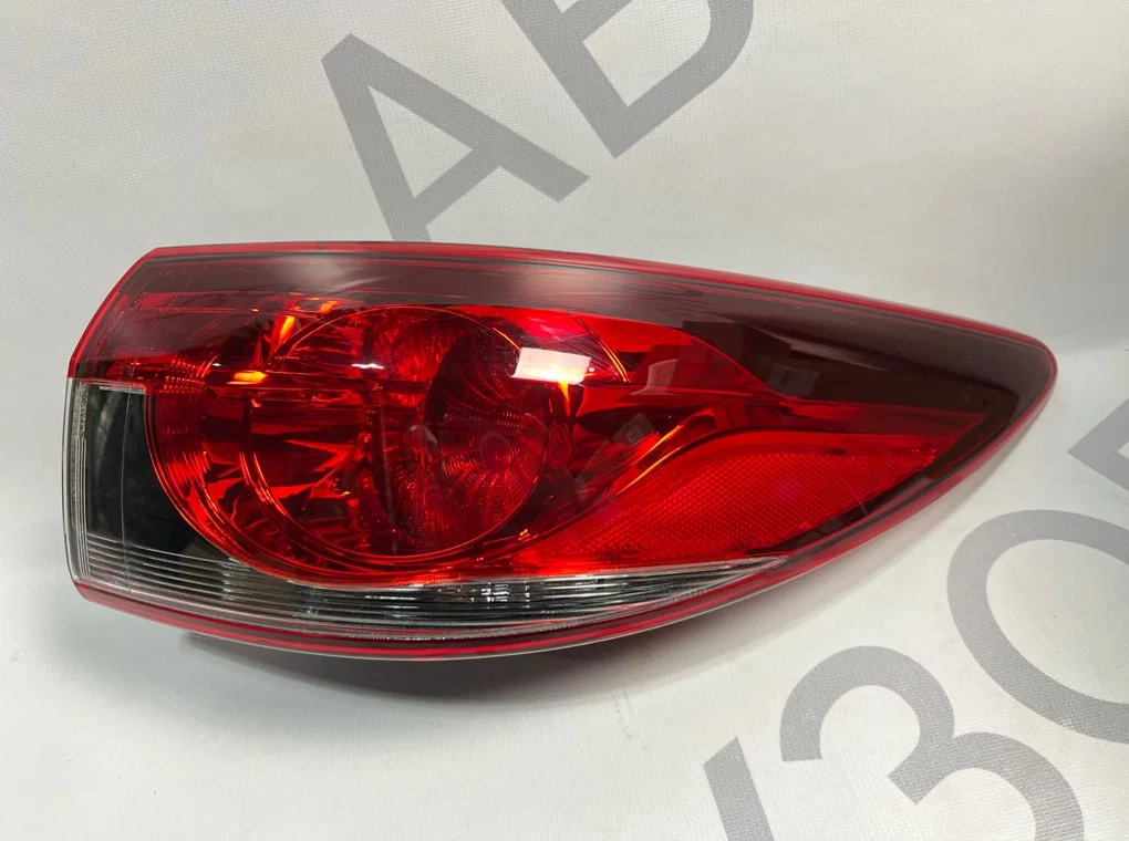 Фонарь задний правый наружный Mazda 6 GJ/GL - миниатюра 2