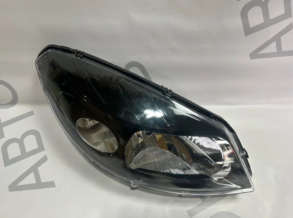 Фара правая Renault Sandero 2008-2014 - миниатюра 2