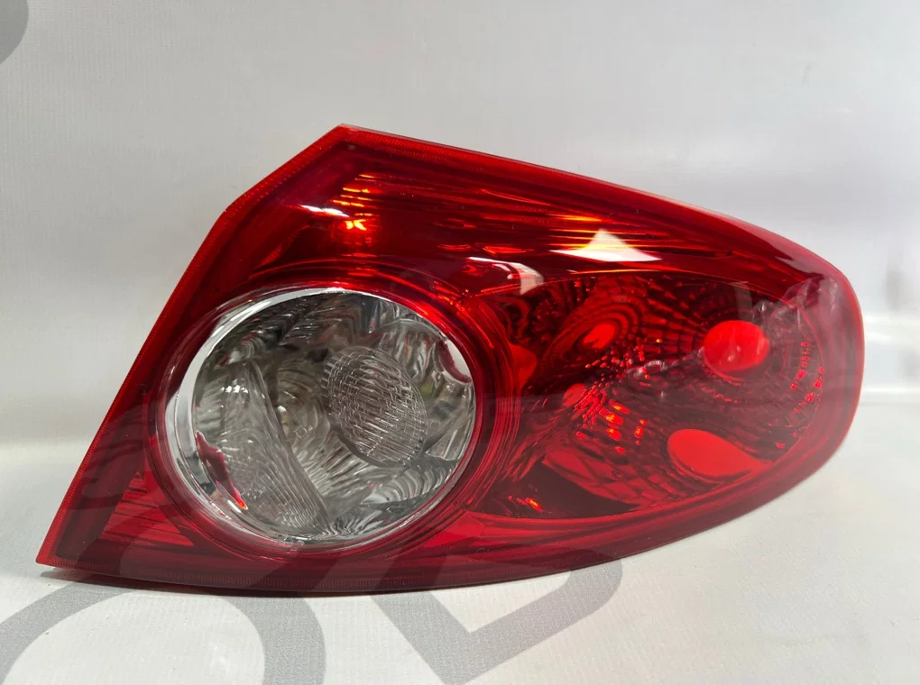 Фонарь задний правый Chevrolet Lacetti 2004- - миниатюра 3