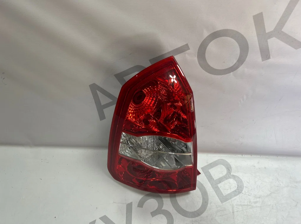 Фонарь задний левый Chevrolet Lacetti 2004- - миниатюра 2