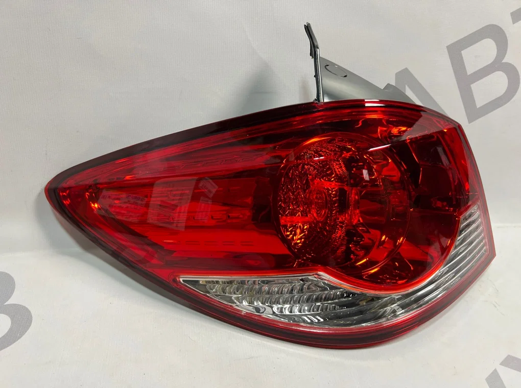 Фонарь задний левый Chevrolet Cruze J300 2009-2016 - миниатюра 2