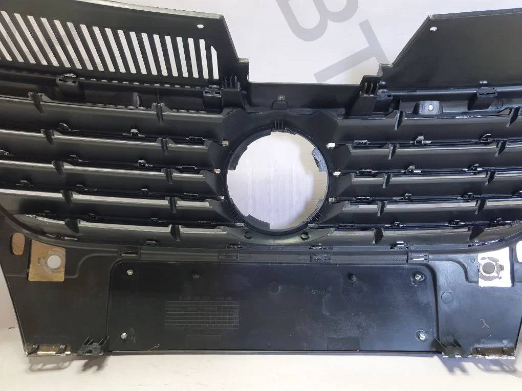 Решетка радиатора Volkswagen Passat B6 2005-2010 - миниатюра 8