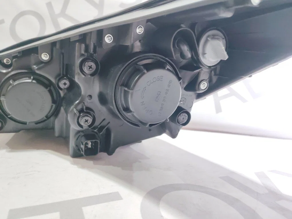 Фара правая Hyundai ix35 / Tucson 2010-2013 - миниатюра 6