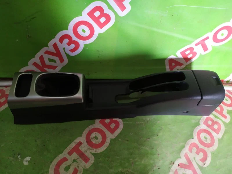 Консоль между сидений Nissan Note E11 CR14DE 2009 - изображение 1