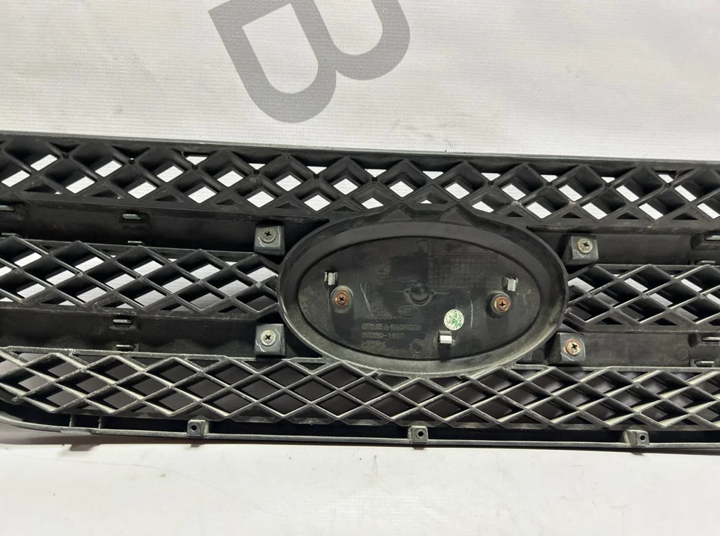 Решетка радиатора Kia Ceed ED 2007-2010 - миниатюра 8